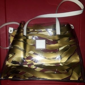 DOONEY AND BOURKE CLEAR TOTE